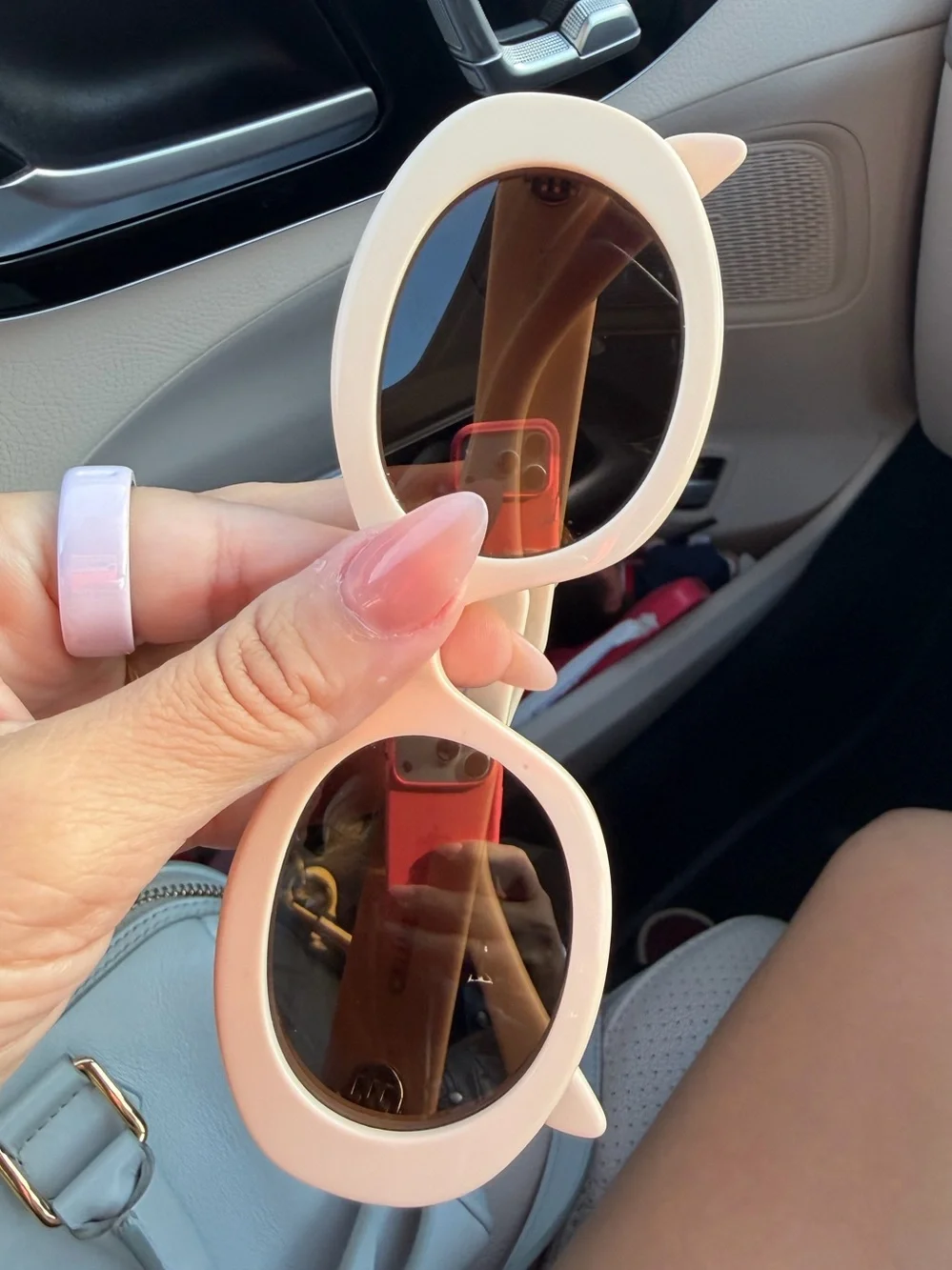 Celine Triomphe Oval Sunglasses, 52mm color ivory/brown solid - Picture 4 of 11